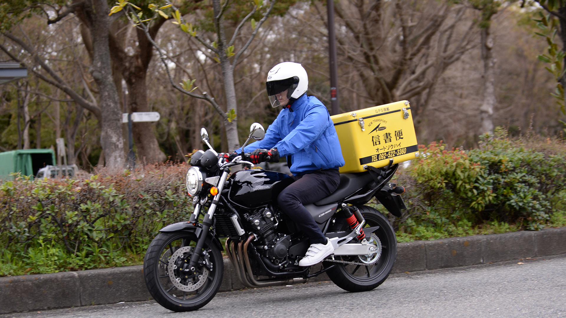 福岡 九州のバイク便 当日配送 緊急宅配便 信書便はオートソクハイ